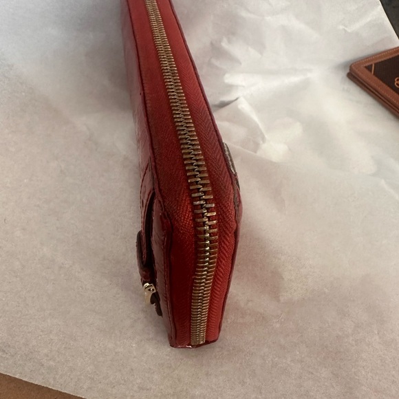 Vintage Gucci Glossy Red Leather Wallet - Picture 3 of 7